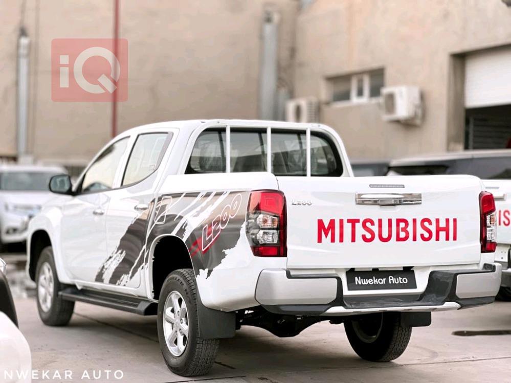 ميتسوبيشي L200